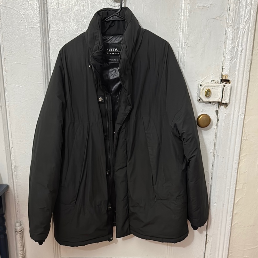 Zara Men's Dark Gray Puffer Coat